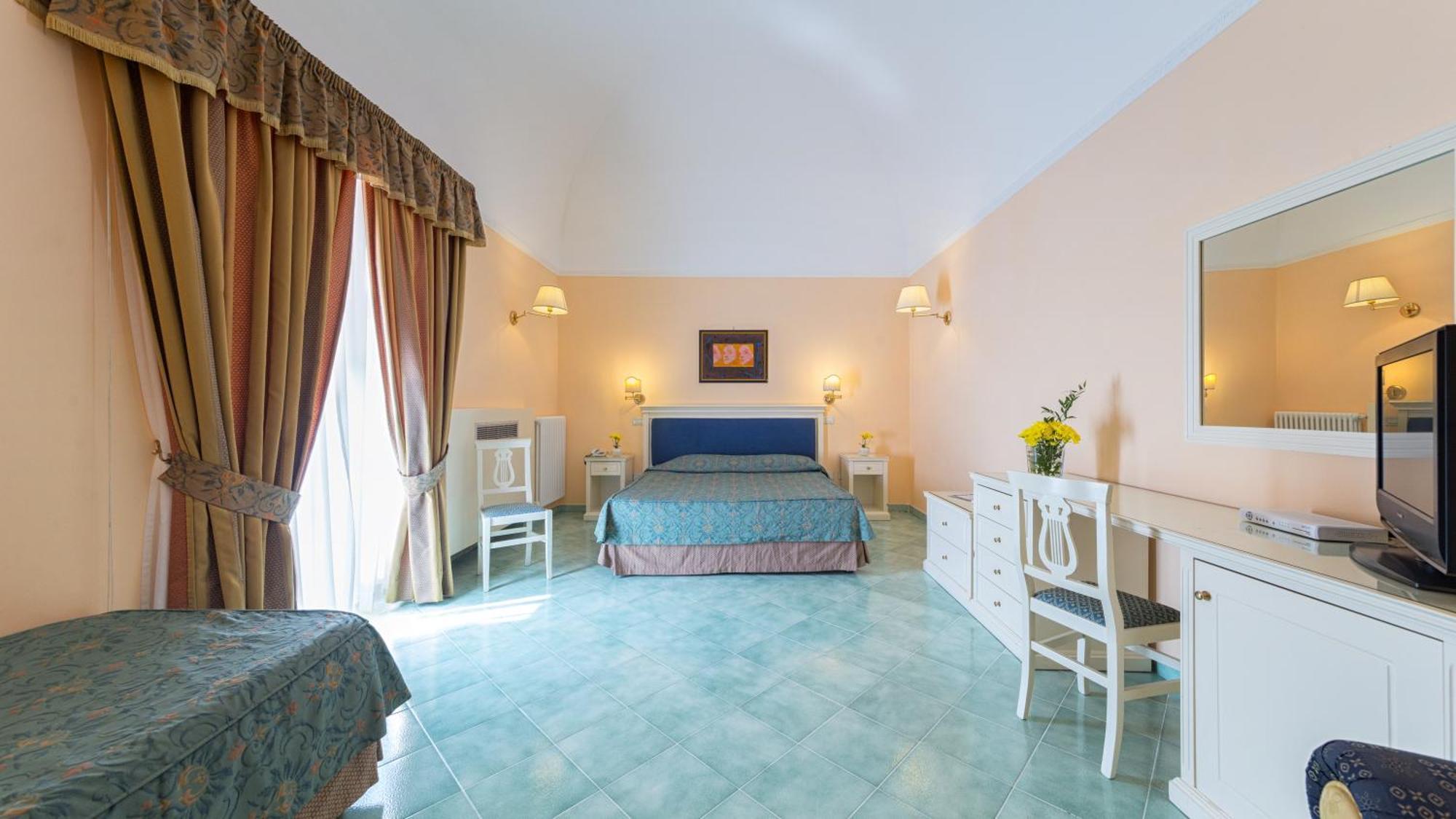Hotel Jaccarino SantʼAgata sui Due Golfi Exterior foto