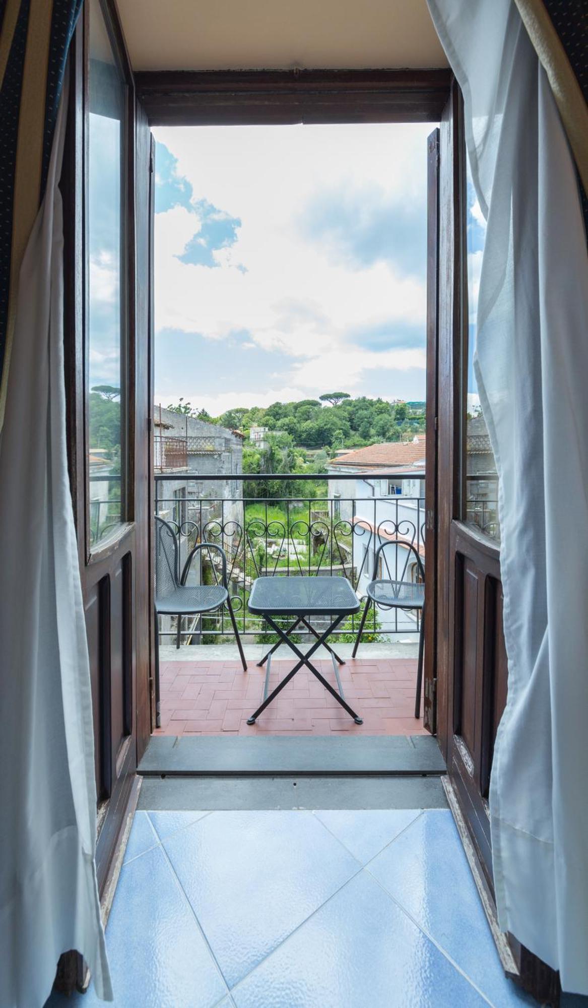 Hotel Jaccarino SantʼAgata sui Due Golfi Exterior foto